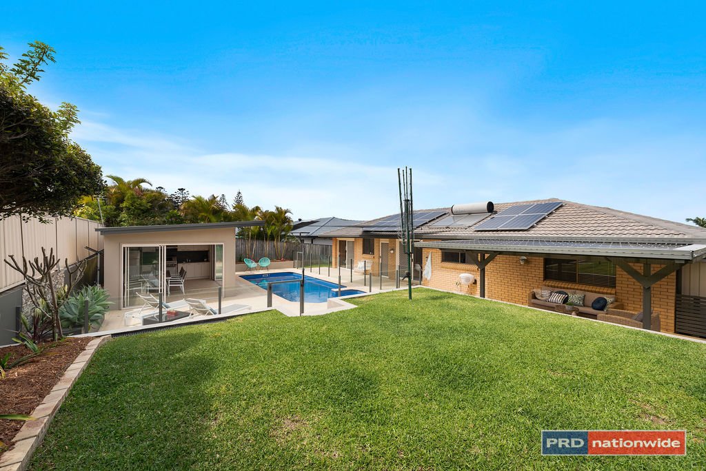 11 Canomie Street SAPPHIRE BEACH 24