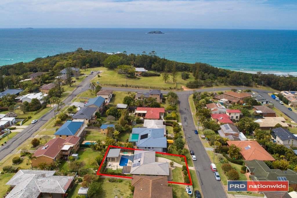 11 Canomie Street SAPPHIRE BEACH 25