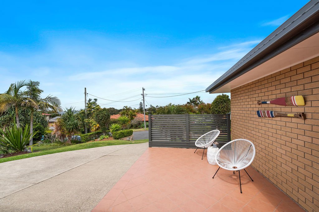 11 Canomie Street SAPPHIRE BEACH 5