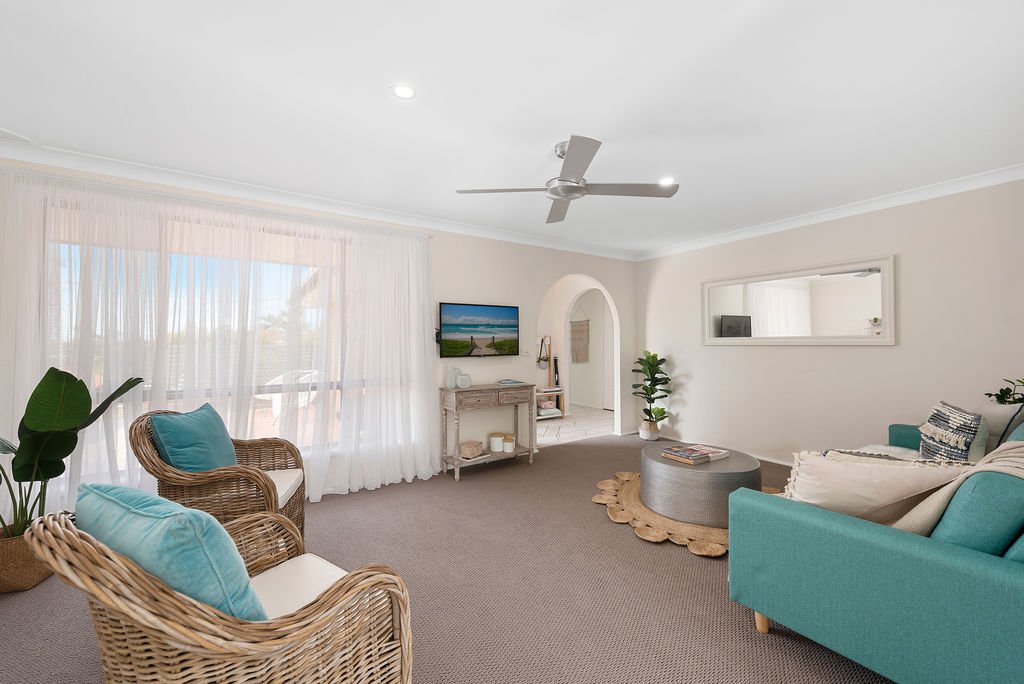 11 Canomie Street SAPPHIRE BEACH 8