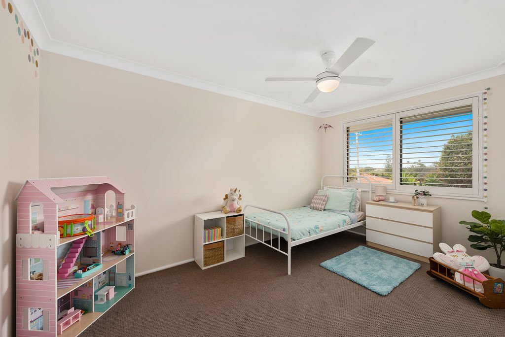 11 Canomie Street SAPPHIRE BEACH 16