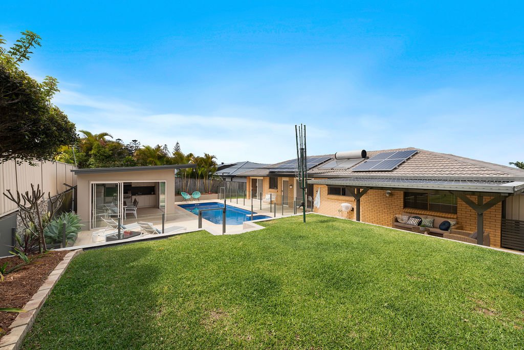 11 Canomie Street SAPPHIRE BEACH 21