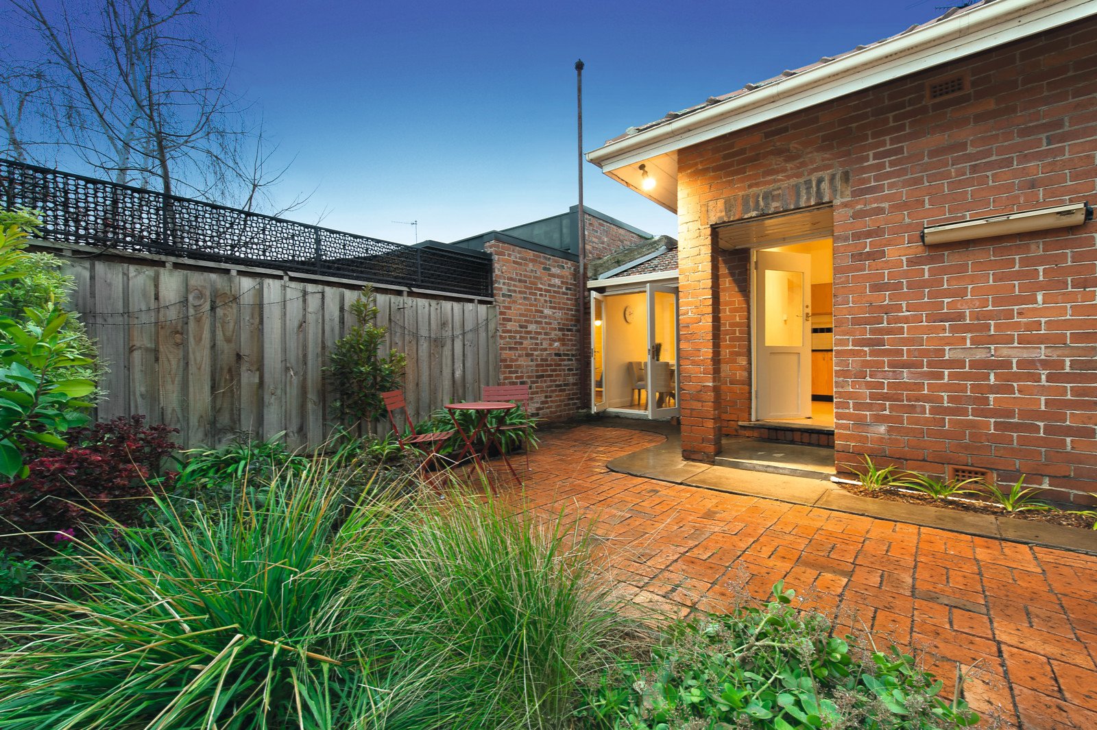 11 Canterbury Road, Toorak, VIC