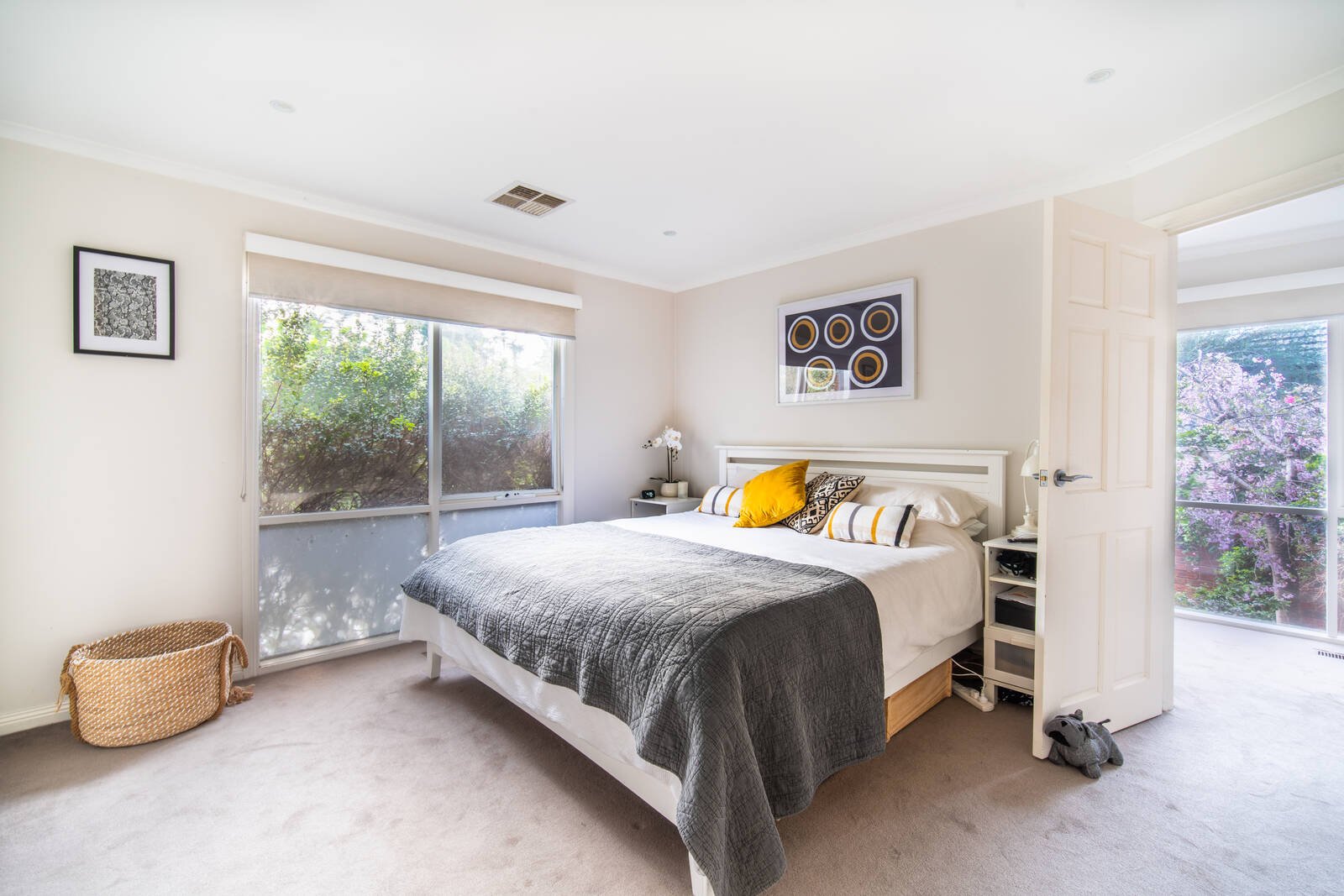 Real Estate and Property in 11 Caravan Street, Balwyn, VIC