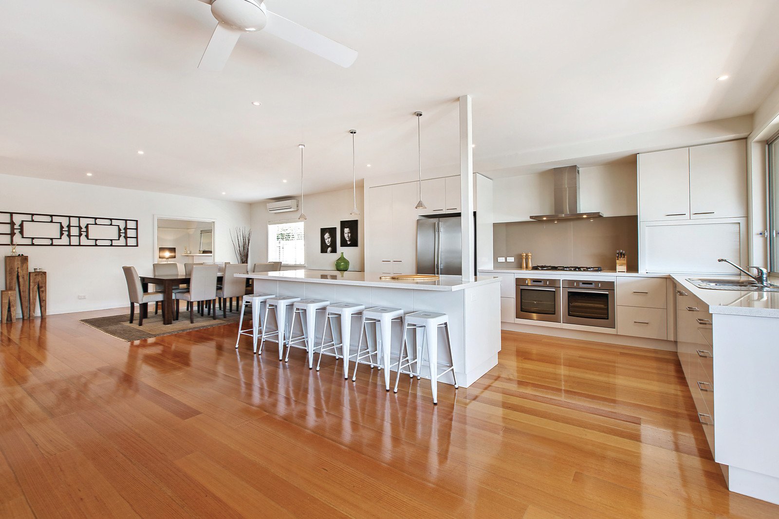 11 Carlyle Street, Ashwood, VIC