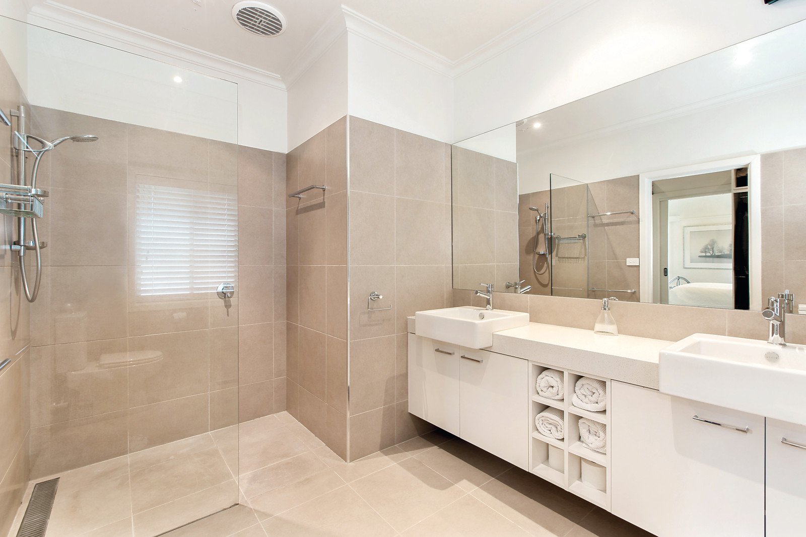 11 Carlyle Street, Ashwood, VIC