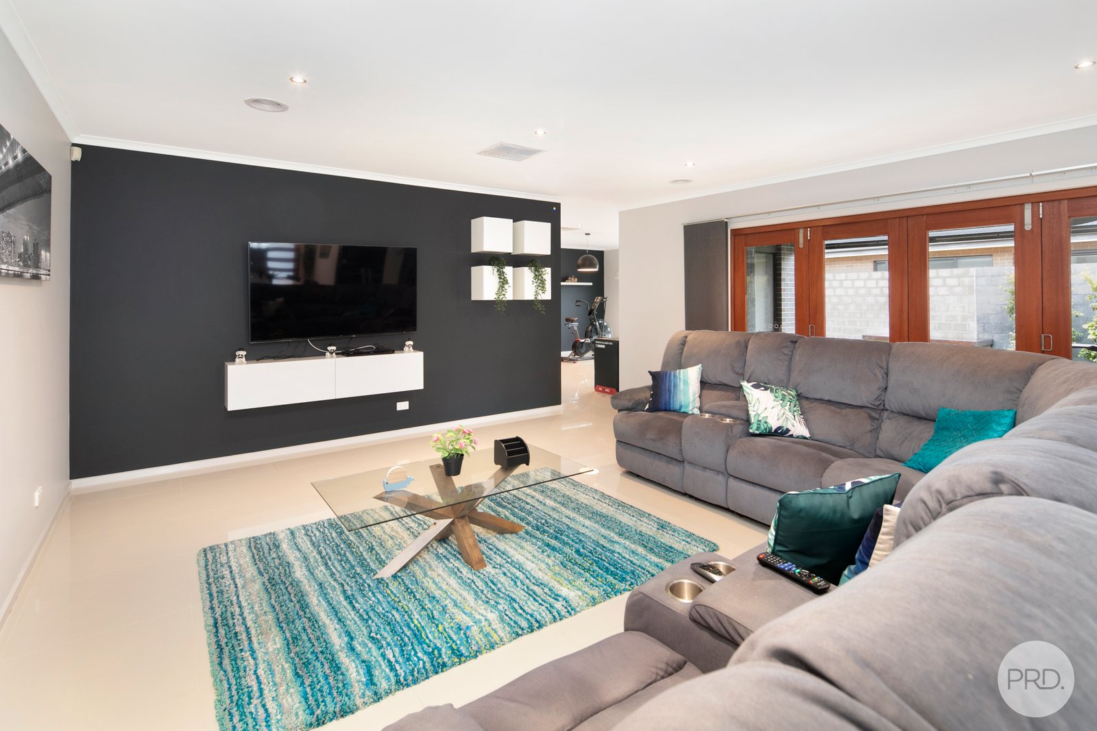 11 Carriers Arms Drive MINERS REST 4