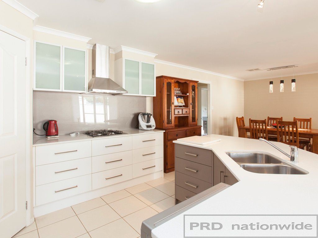 11 Cessnock St  KITCHENER 14