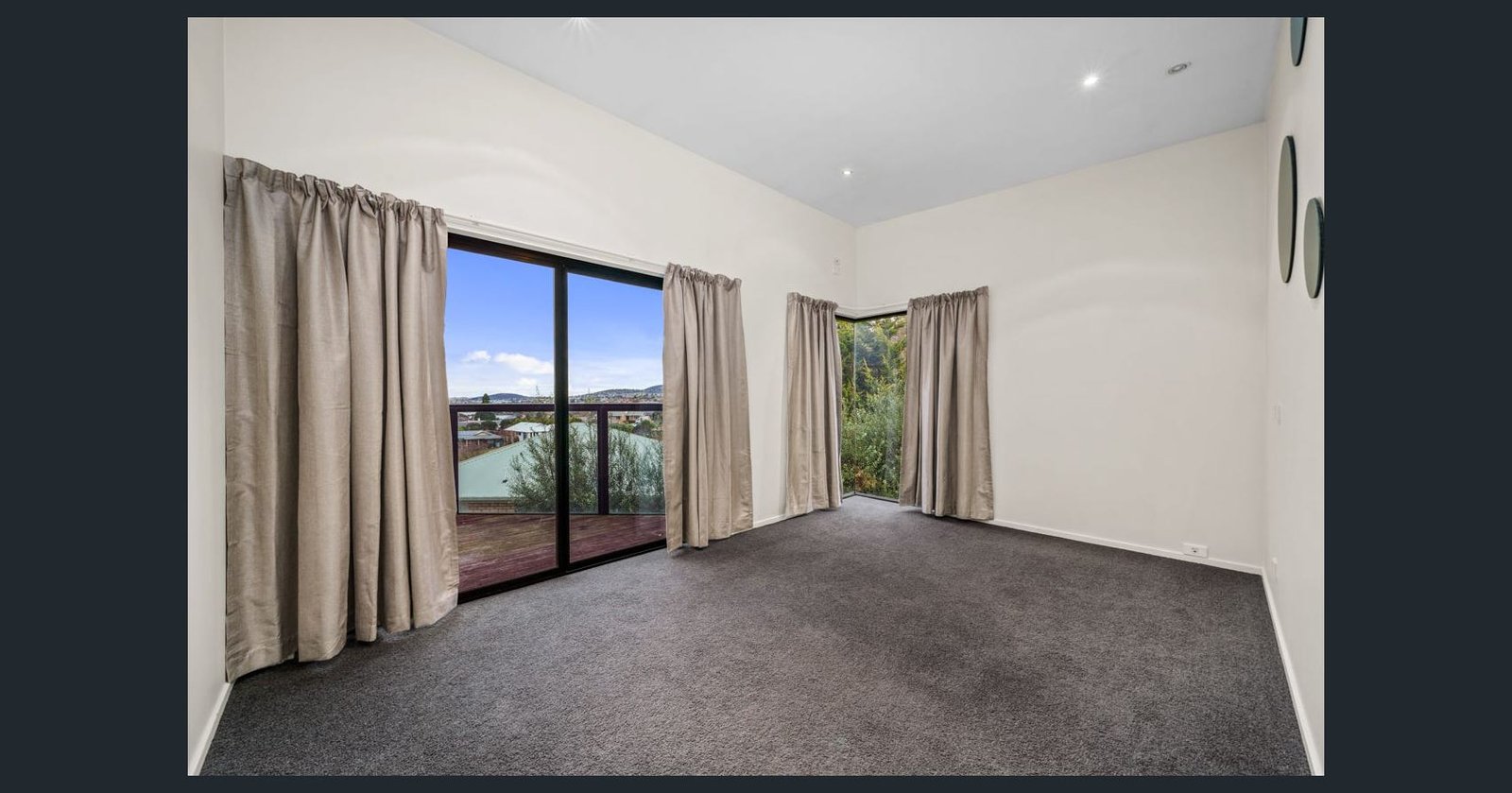 11 Chablis Court BERRIEDALE 10