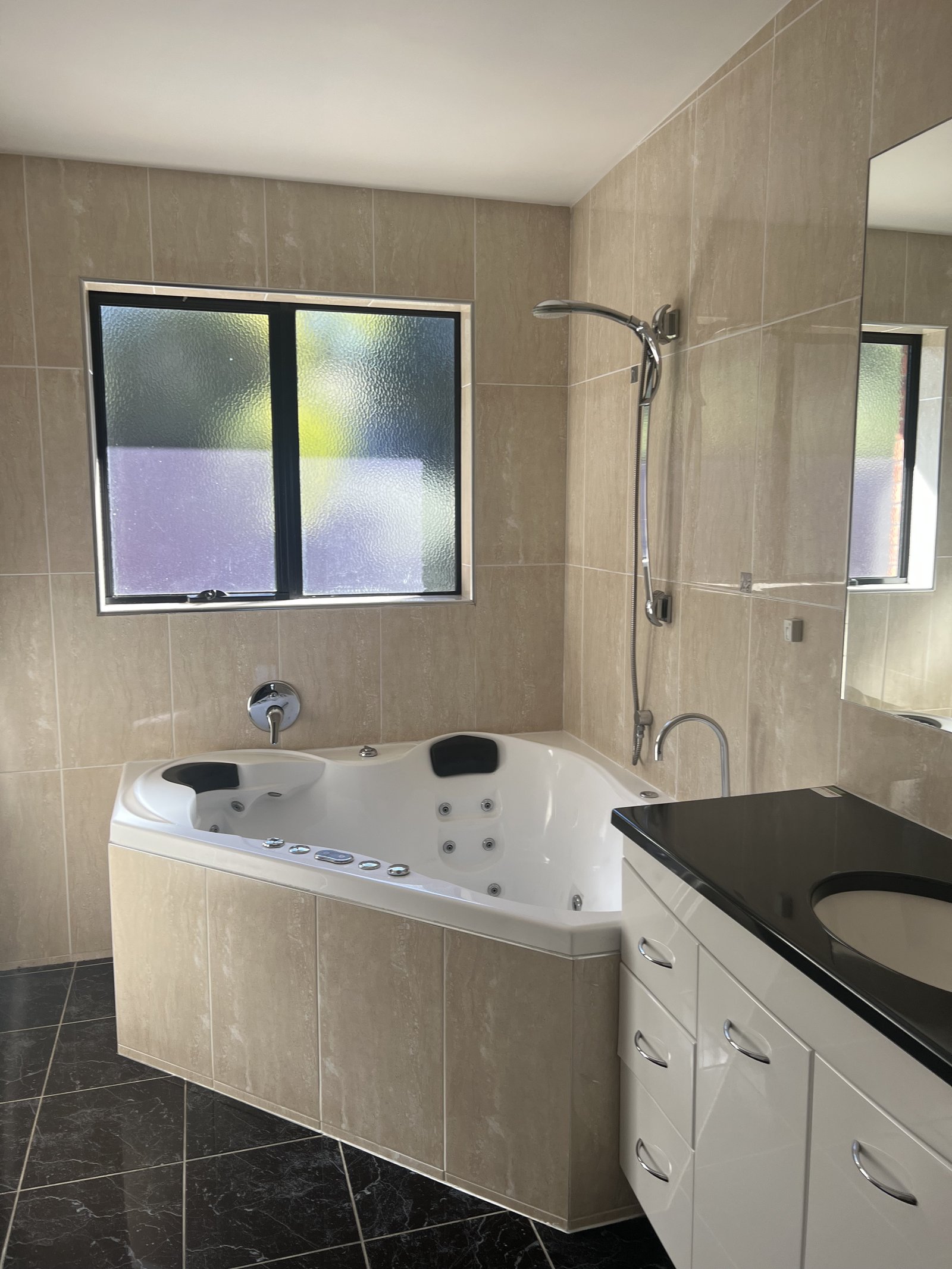 11 Chablis Court BERRIEDALE 19