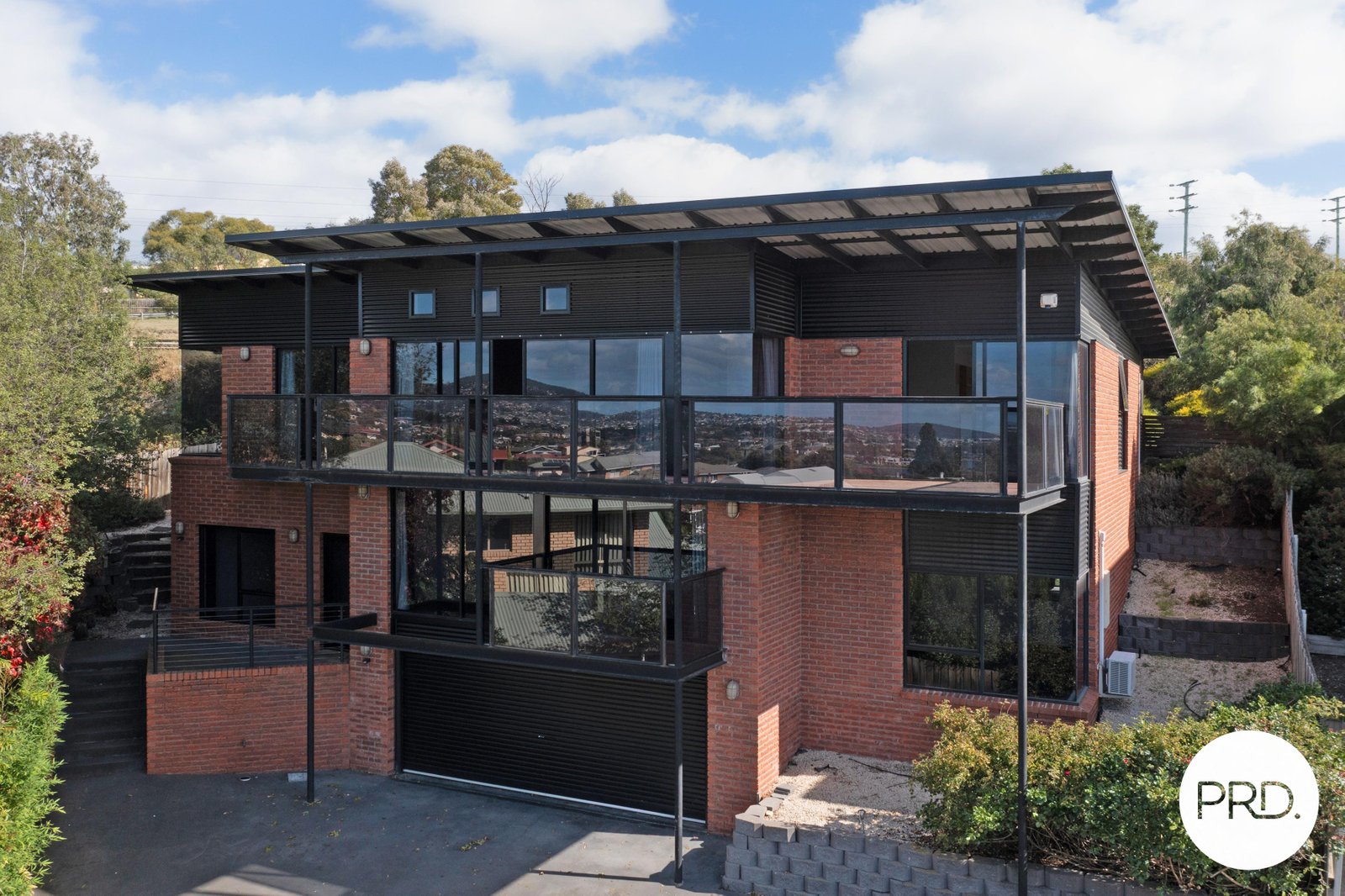 11 Chablis Court BERRIEDALE 1