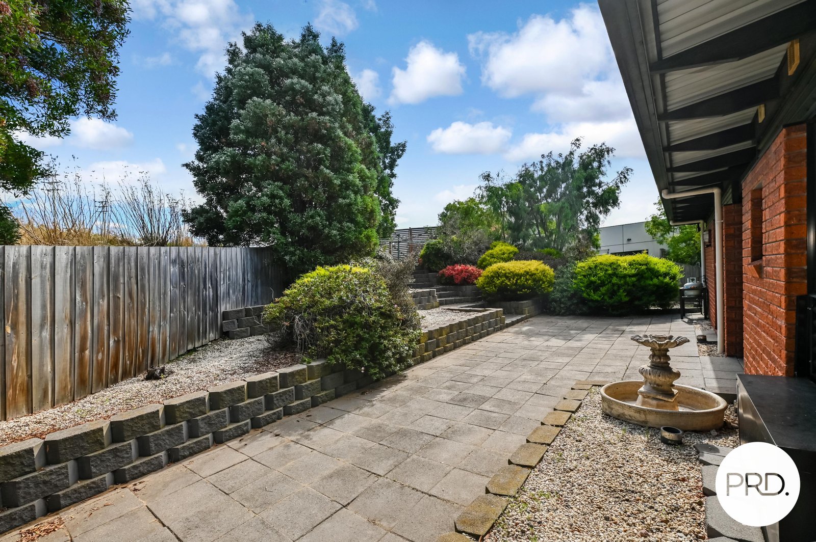 11 Chablis Court BERRIEDALE 30