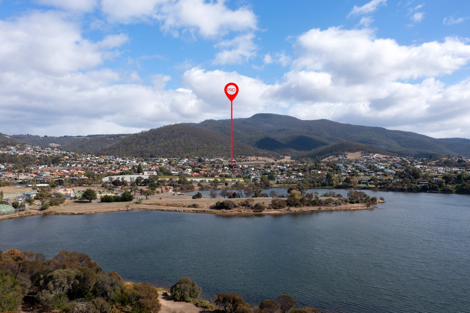 11 Chablis Ct  BERRIEDALE 2