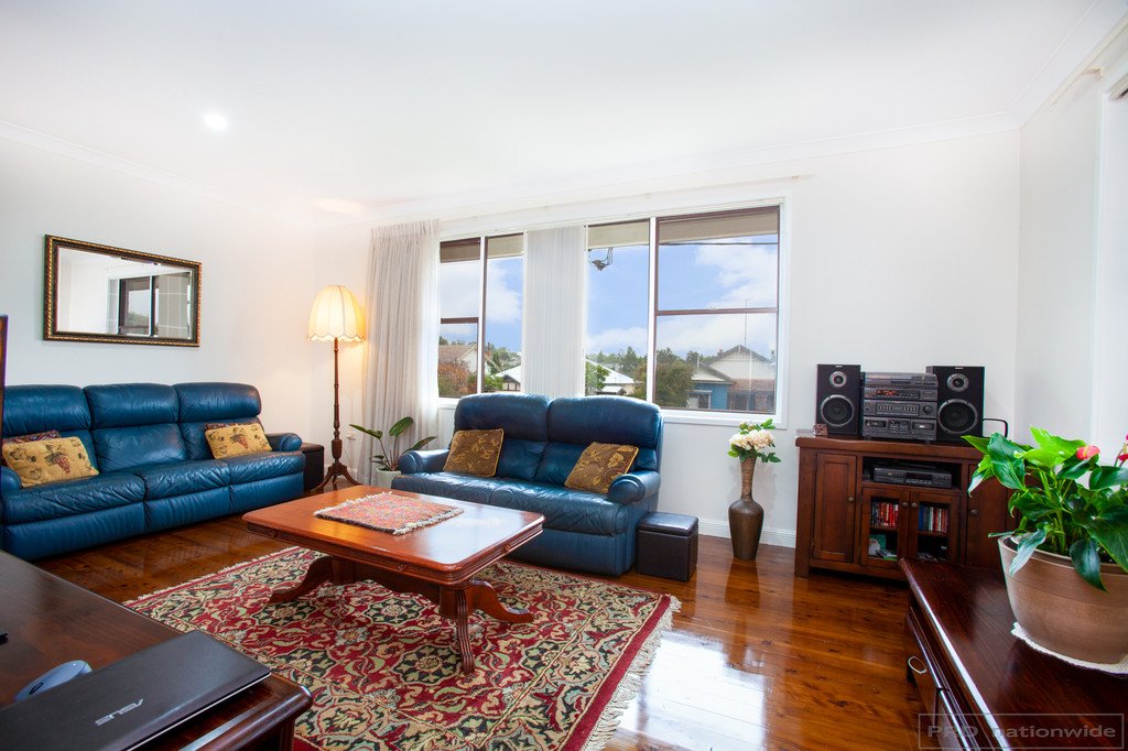 11 Charles Street EAST MAITLAND 3