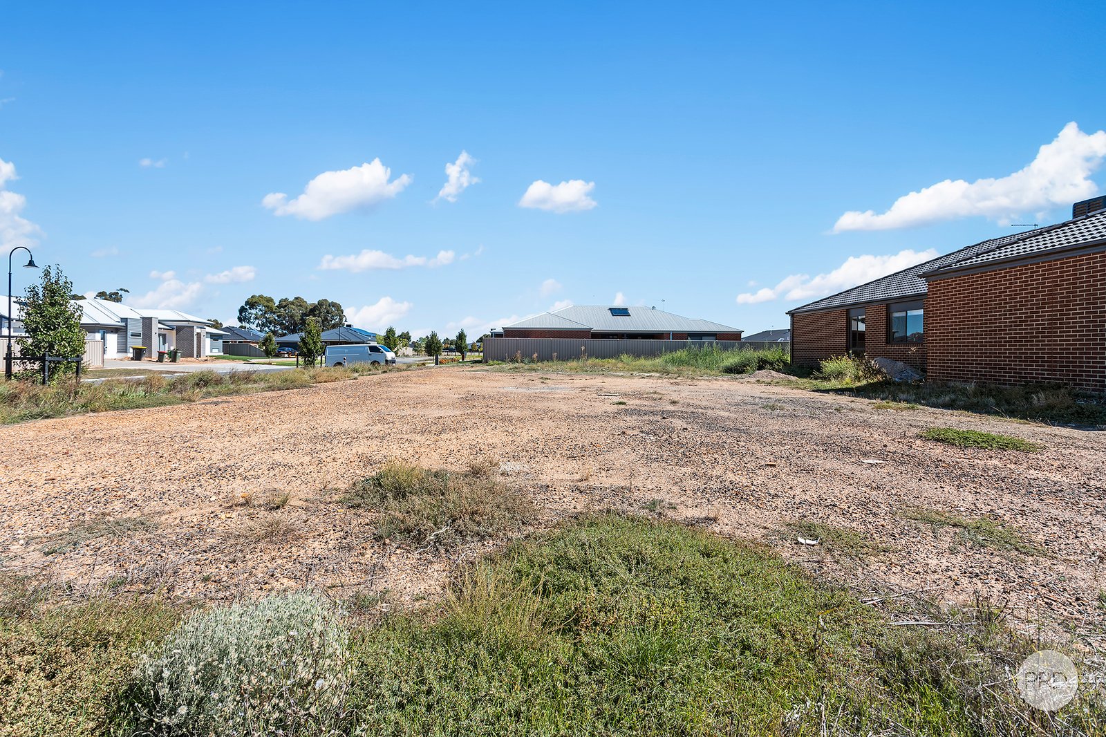 11 Charolais Court ASCOT 4