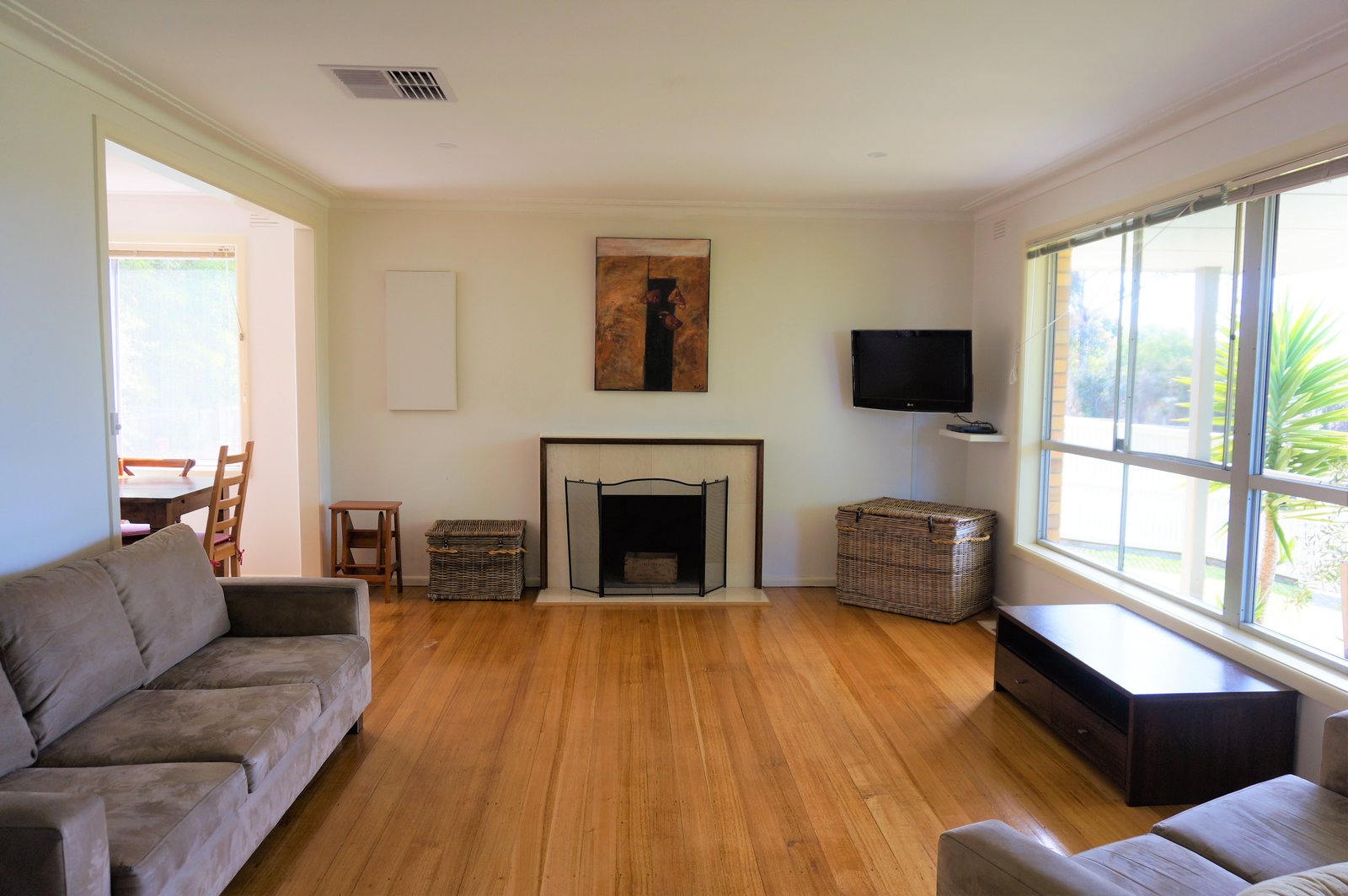 Gallery: 11 Chaucer Street