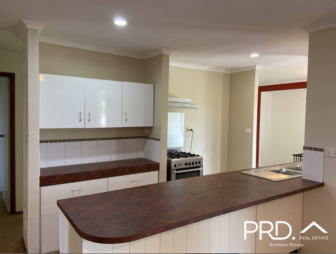 11 Chilcott Drive GOONELLABAH 2