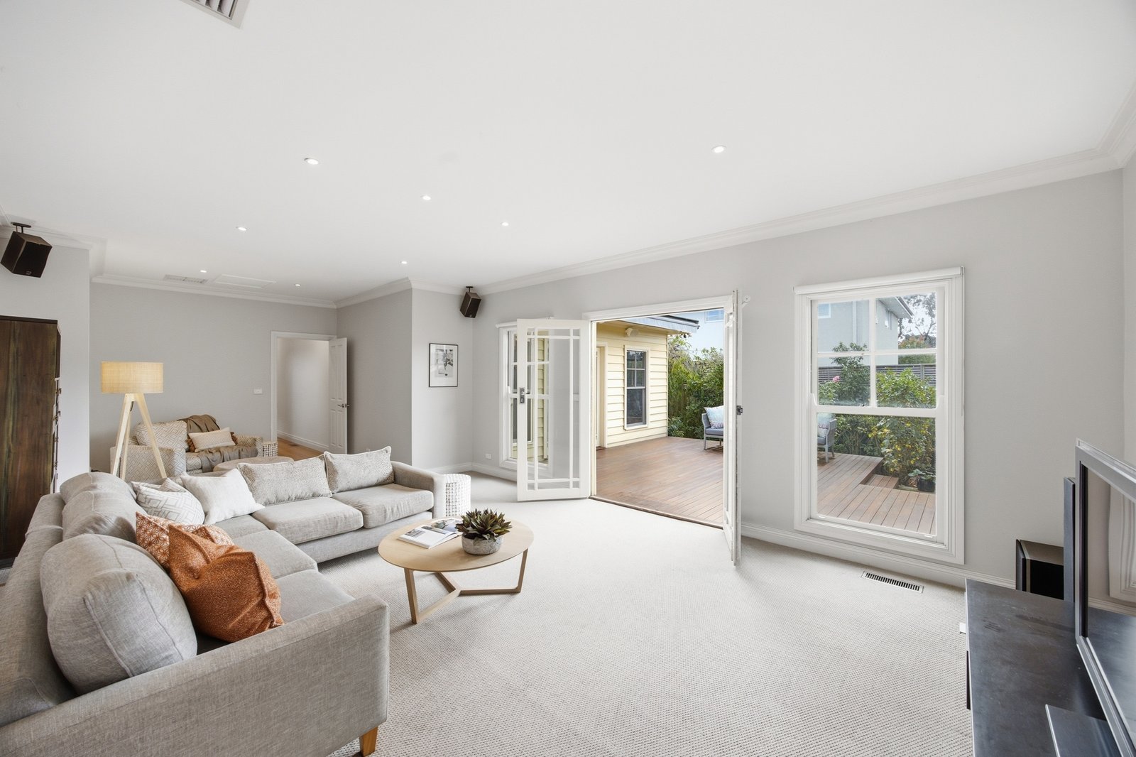 Gallery: 11 Clanbrae Avenue