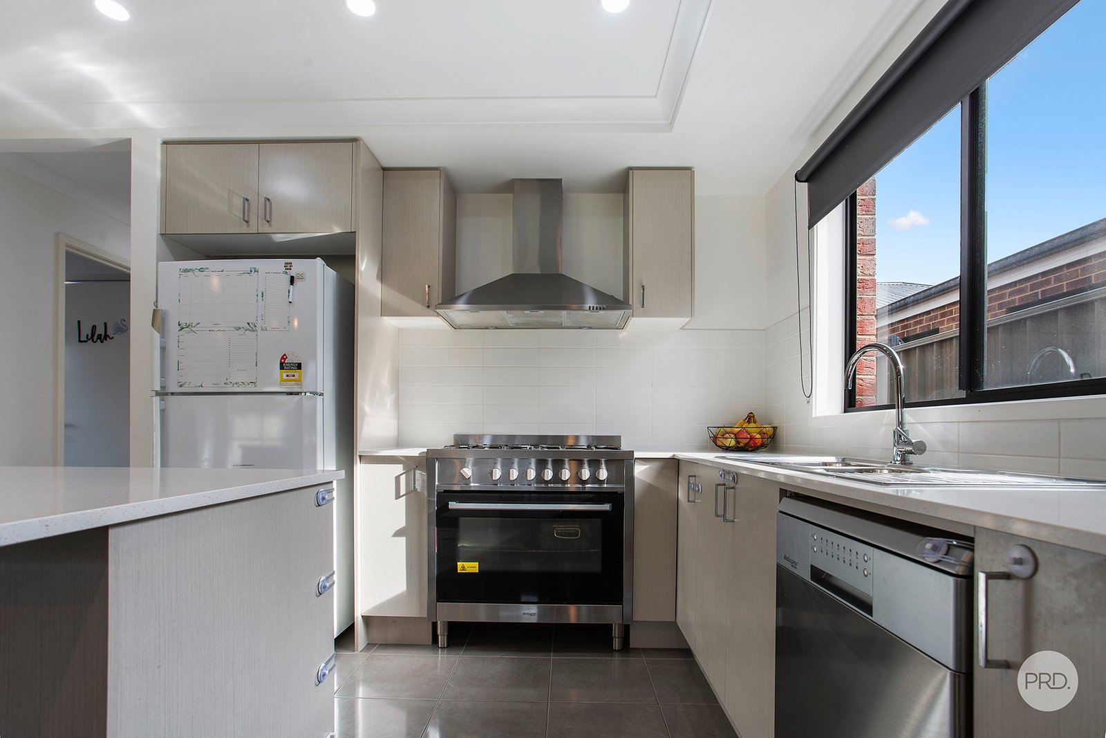 11 Clarcoll Crescent KANGAROO FLAT 4