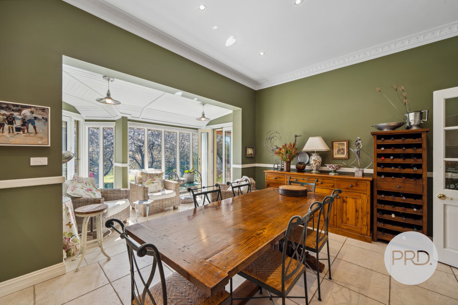 11 Clare Avenue LAKE ALBERT 14