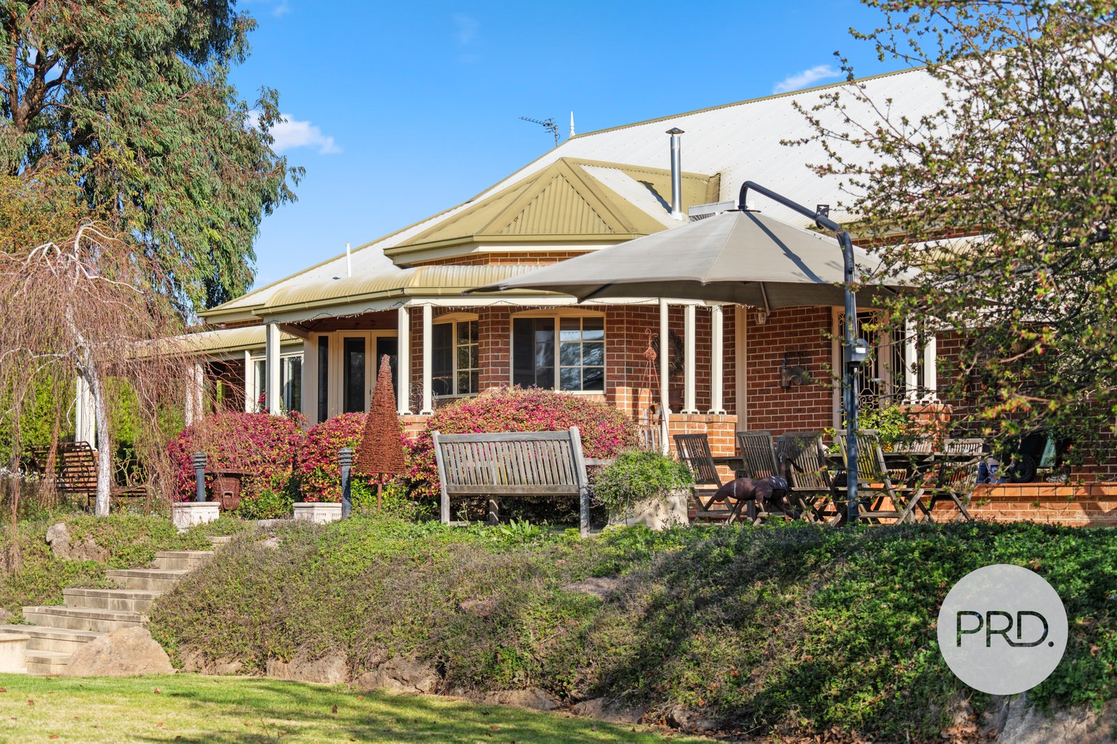 11 Clare Avenue LAKE ALBERT 25