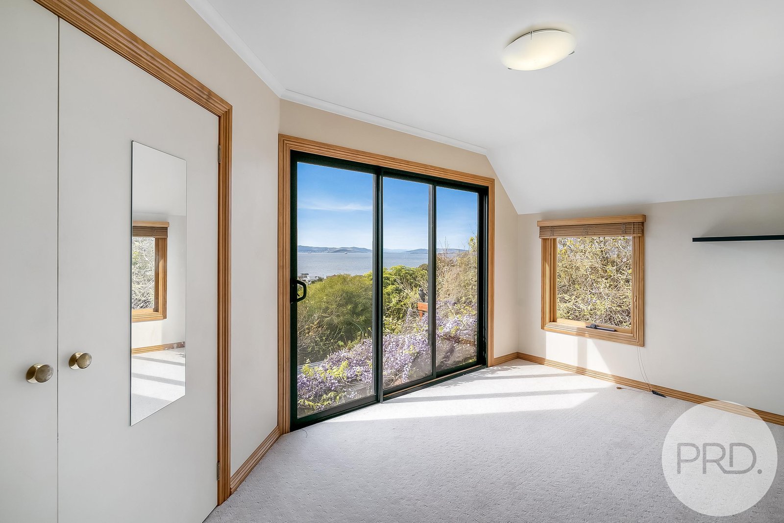 11 Clearwater Court BLACKMANS BAY 7