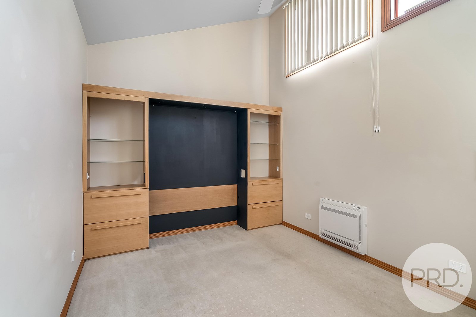 11 Clearwater Court BLACKMANS BAY 9