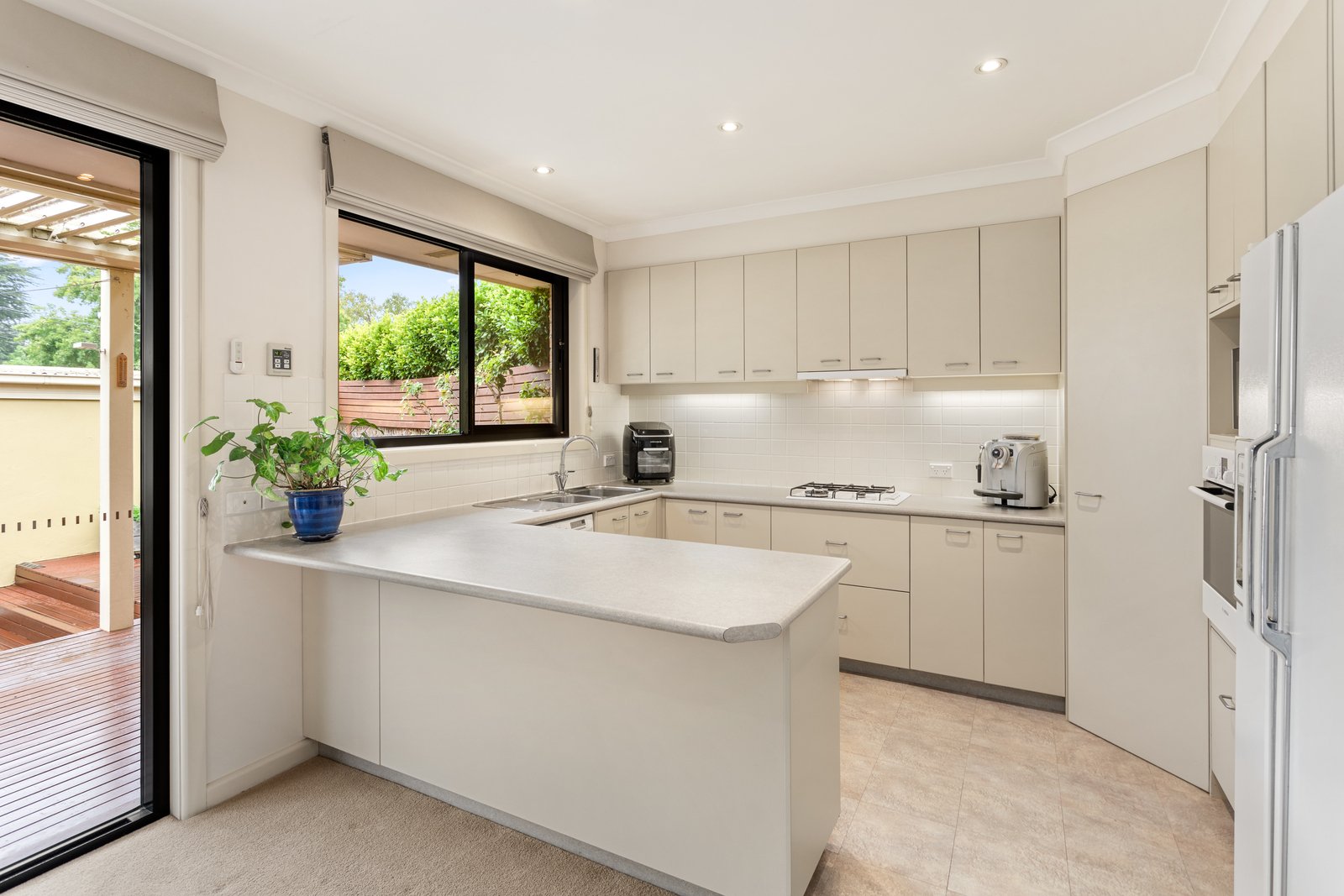 Gallery: 1/1 Clifford Close