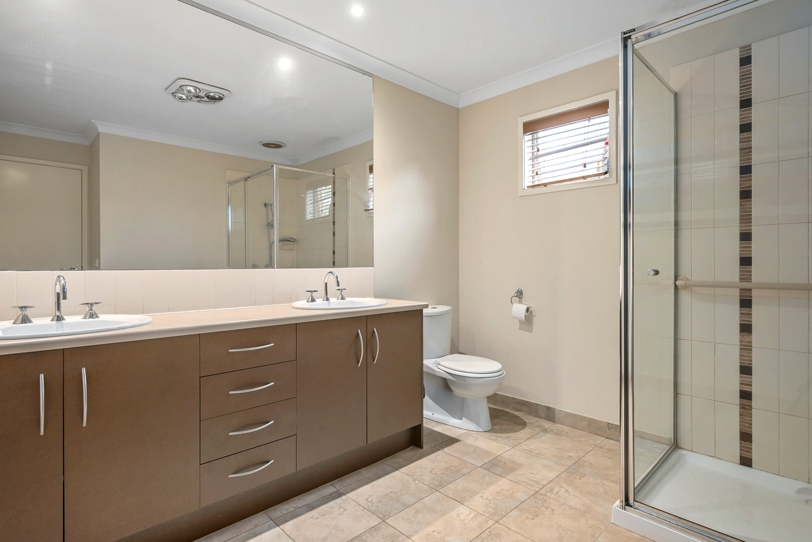 Real Estate and Property in 11 Clover Court, Romsey, VIC