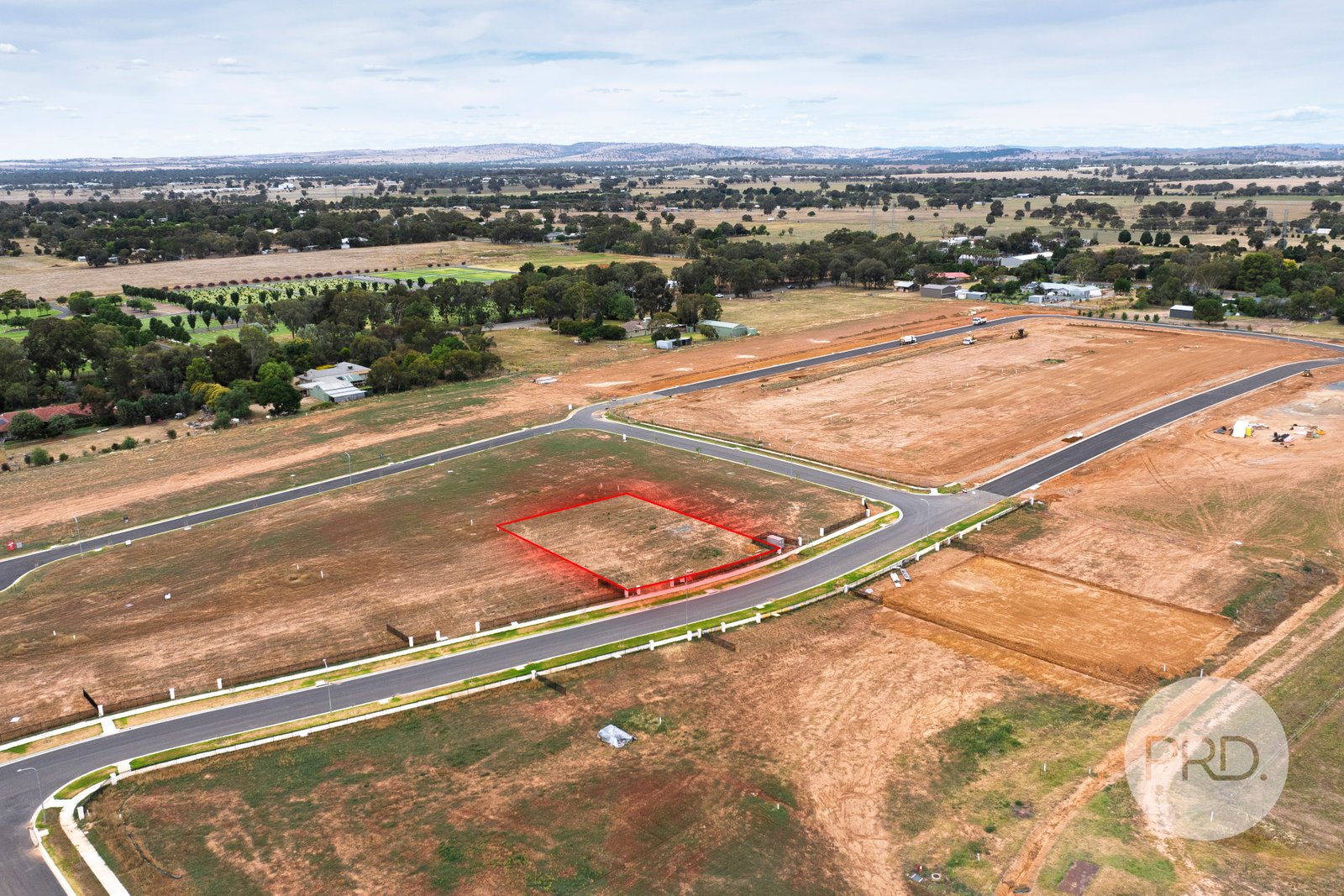 11 Coachwood Drive LAKE ALBERT 6