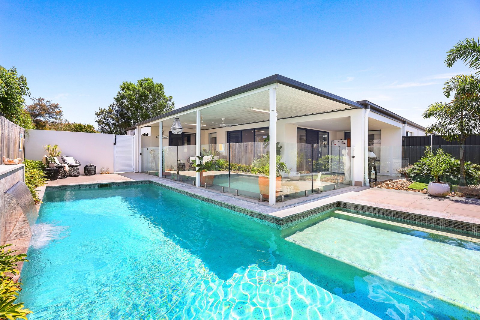 11 Cobb & Co Drive OXENFORD 2