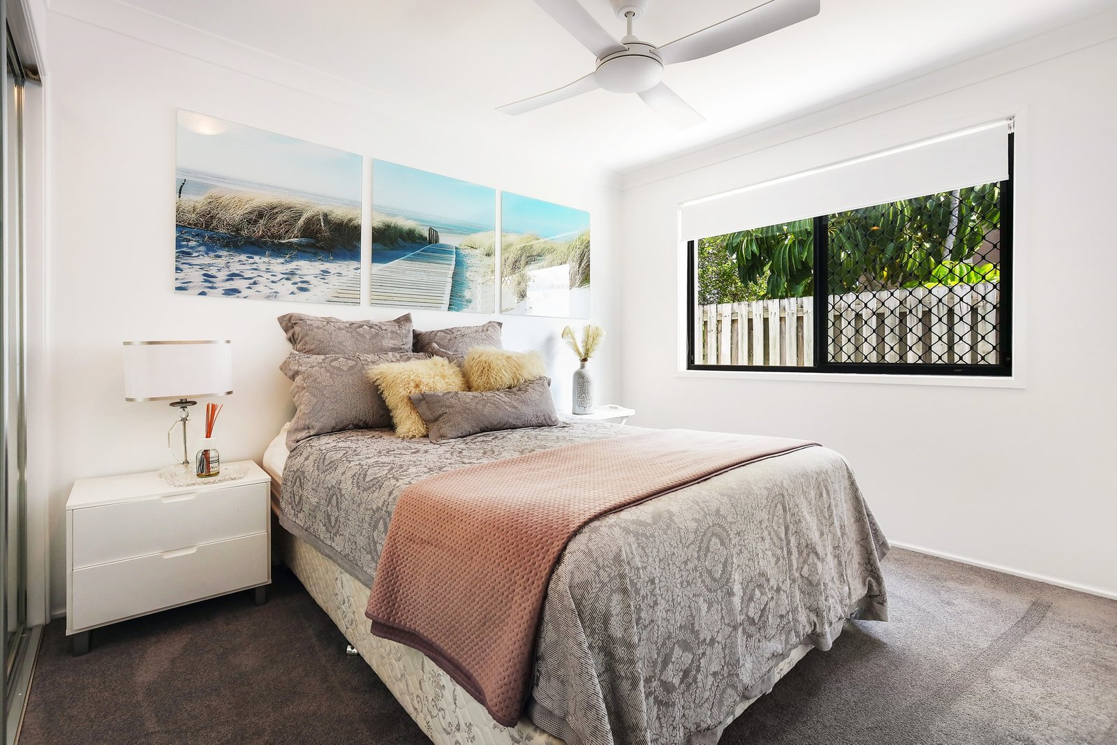 11 Cobb & Co Drive OXENFORD 12