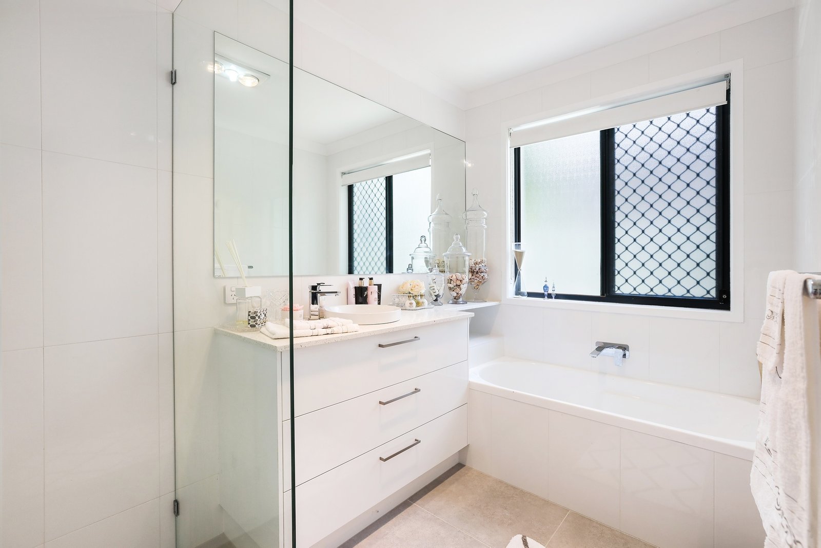 11 Cobb & Co Drive OXENFORD 14