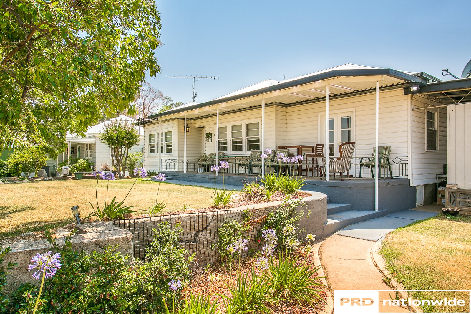 11 Cohen Street TAMWORTH 6