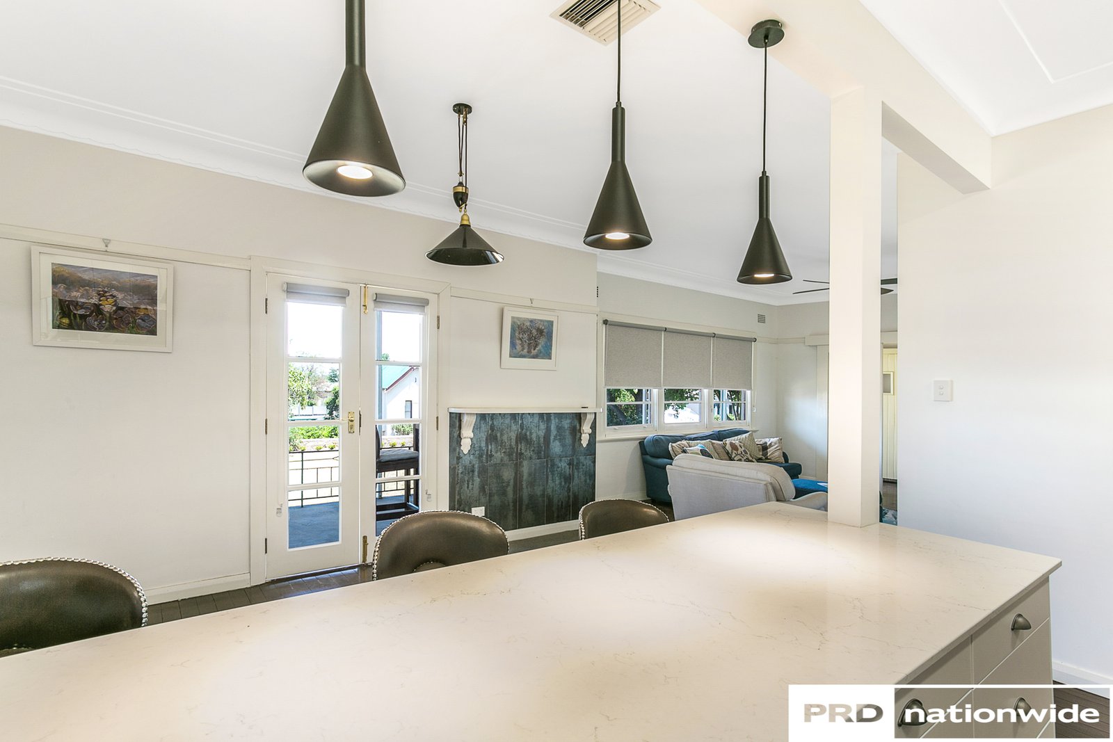 11 Cohen Street TAMWORTH 9