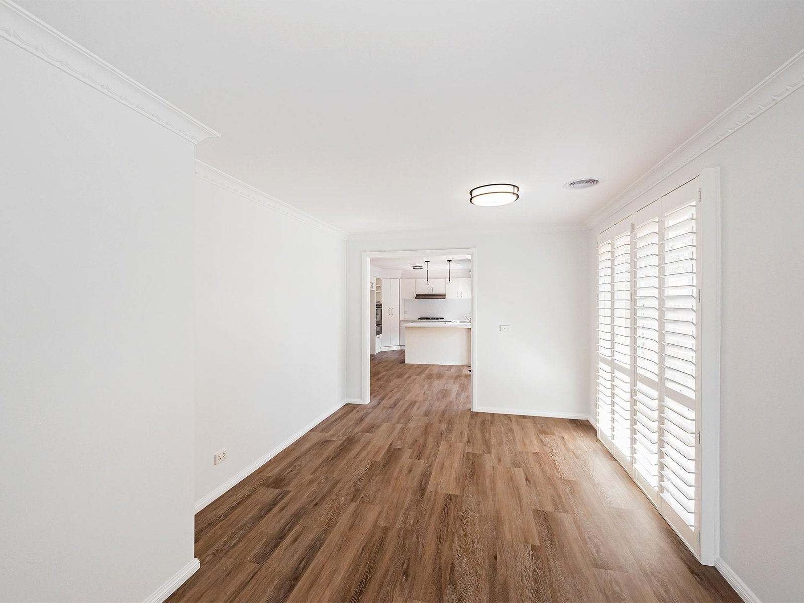 Gallery: 1/1 College Grove