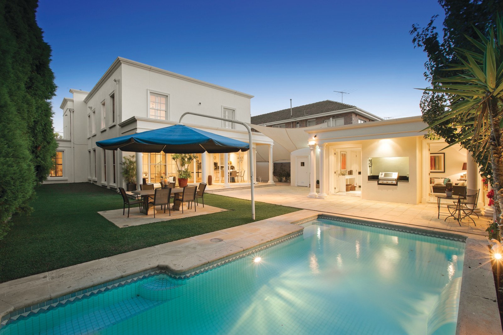 11 Collington Avenue, Brighton, VIC