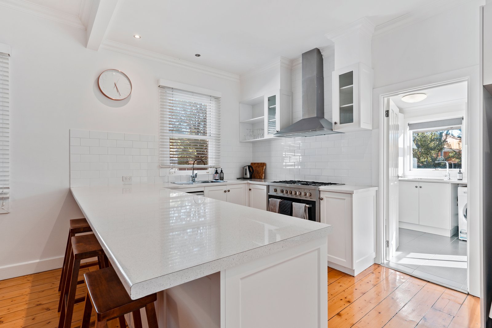 11 Condon Street KENNINGTON 3