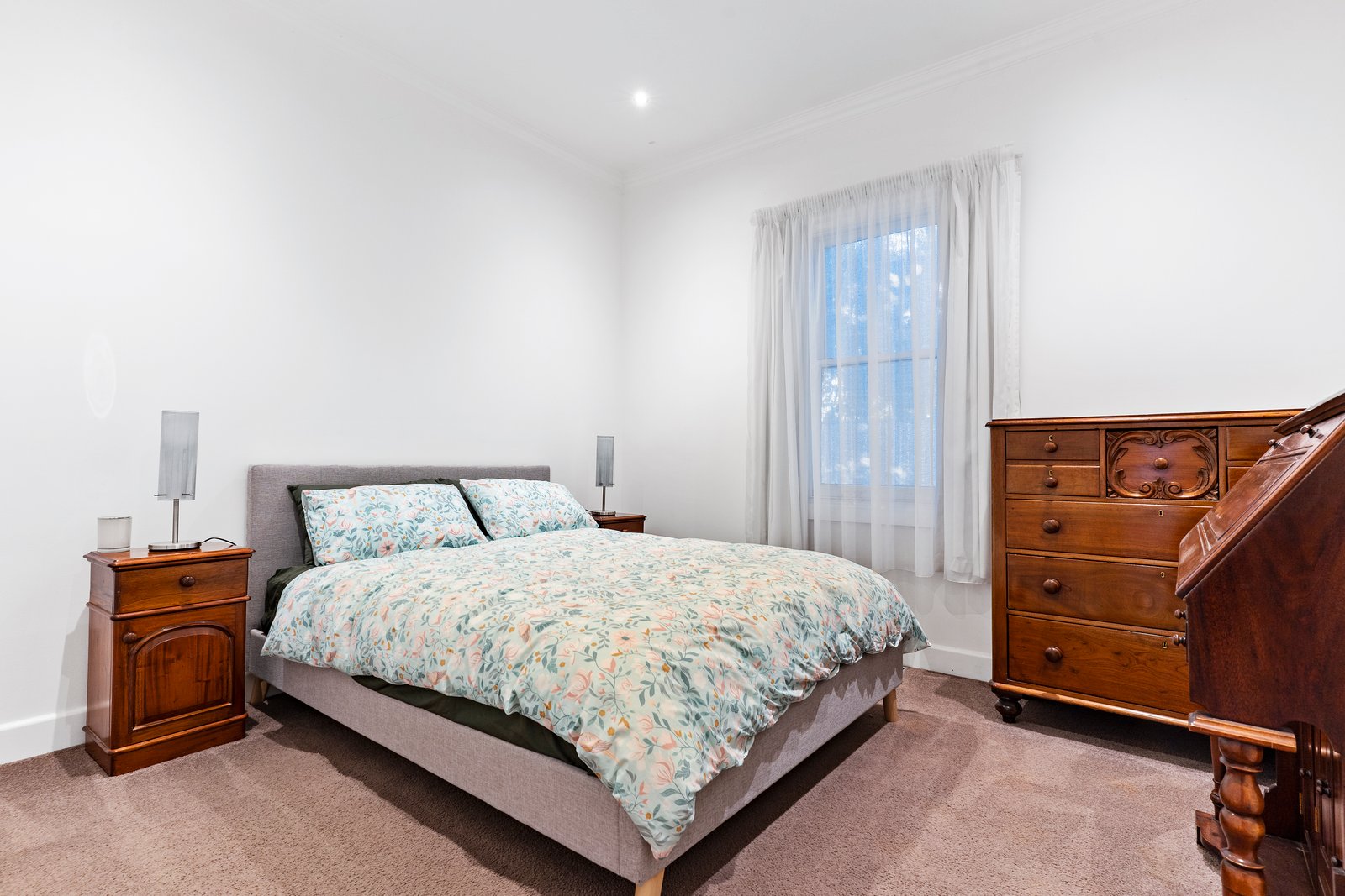 11 Condon Street KENNINGTON 8