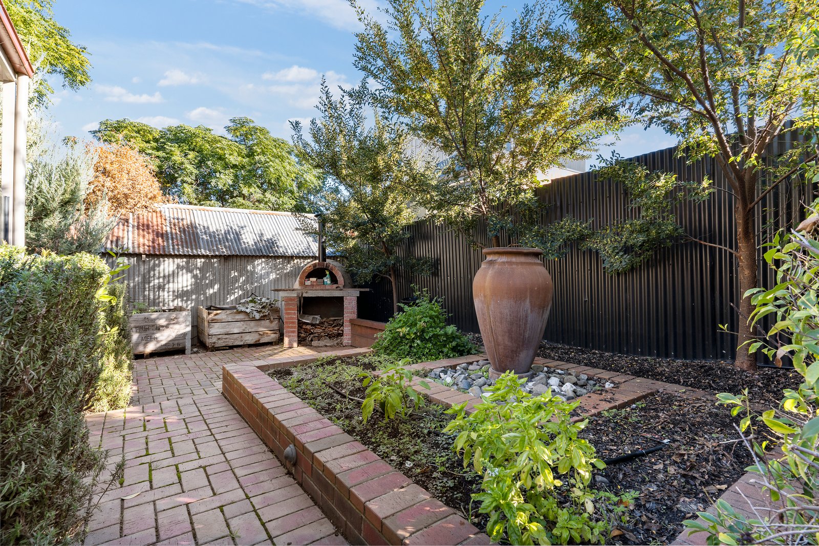 11 Condon Street KENNINGTON 15