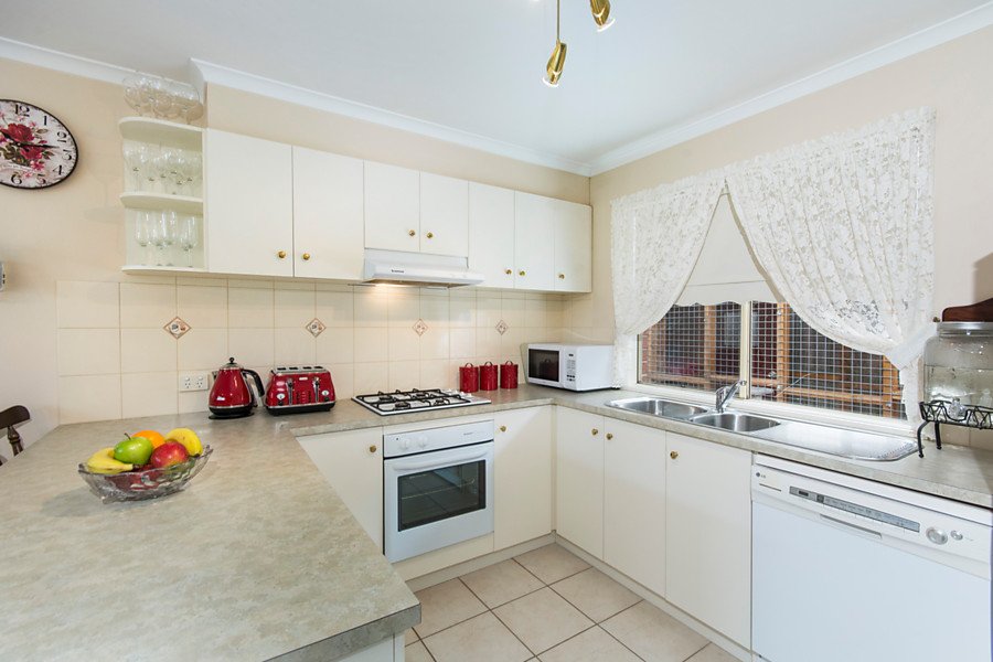 Gallery: 11 Conway Court