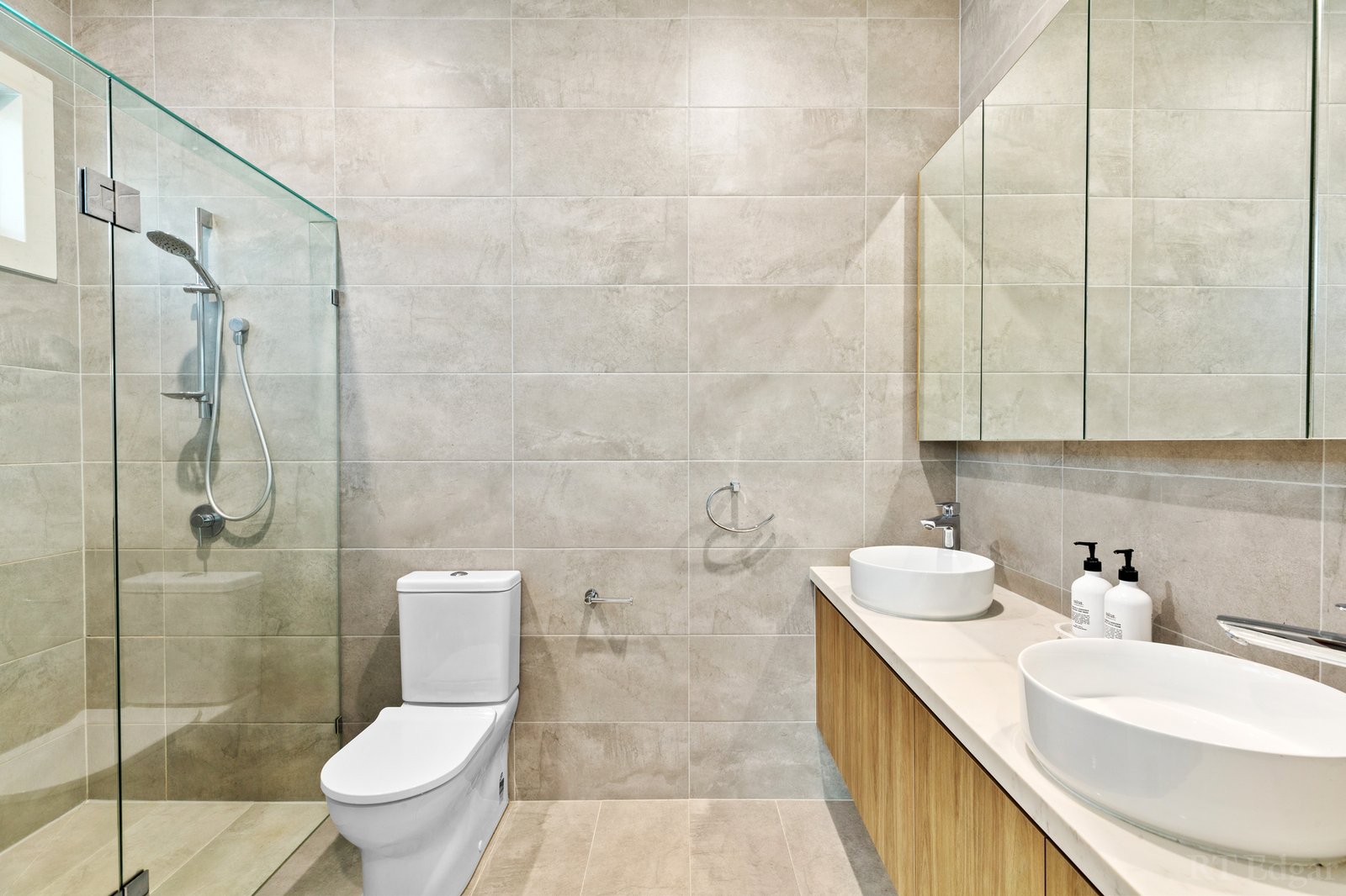 Real Estate and Property in 11 Cornfield Grove, Box Hill South, VIC