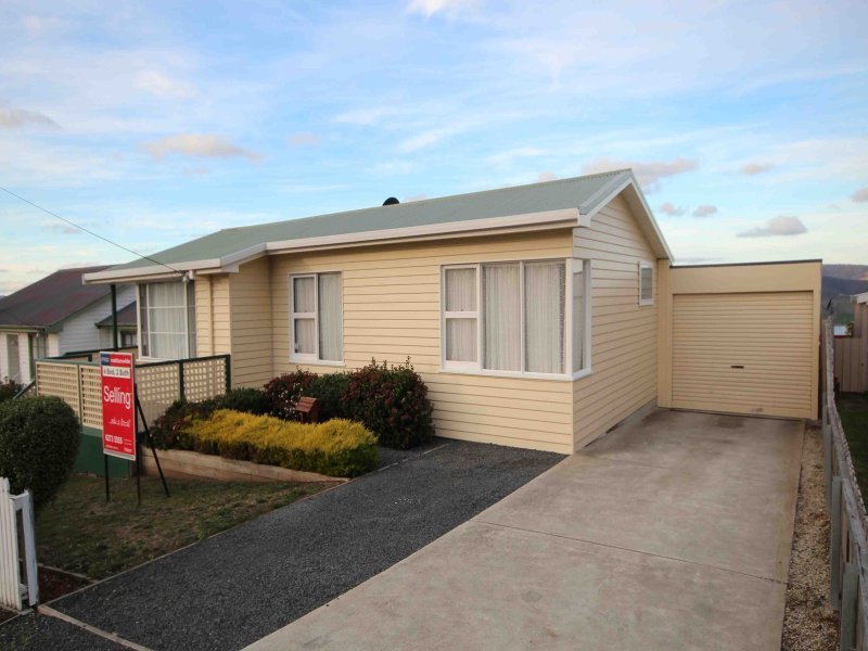 11 Corranga Drive CHIGWELL 2