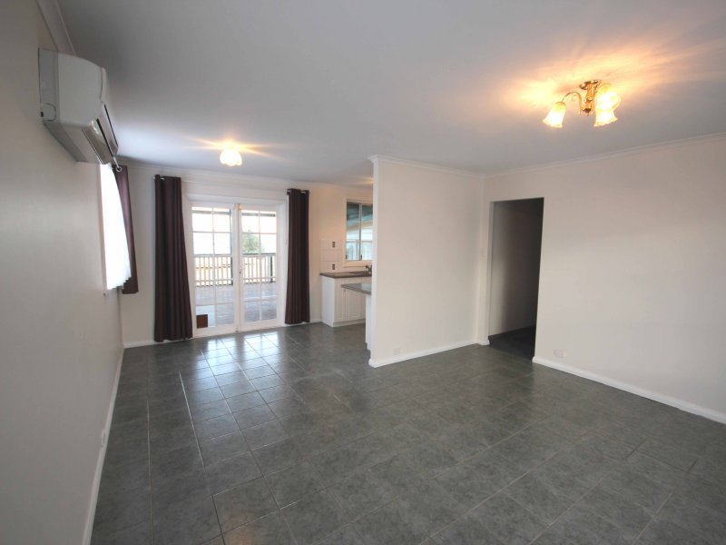 11 Corranga Drive CHIGWELL 5