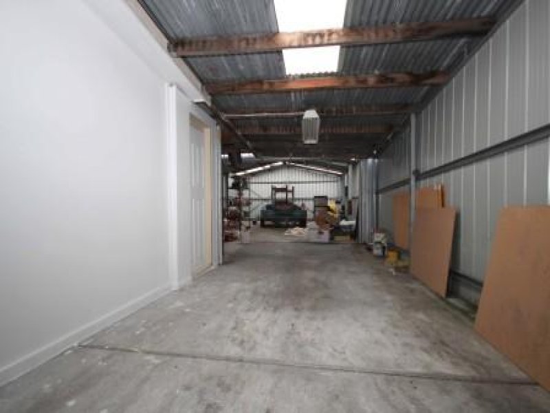 11 Corranga Drive CHIGWELL 11