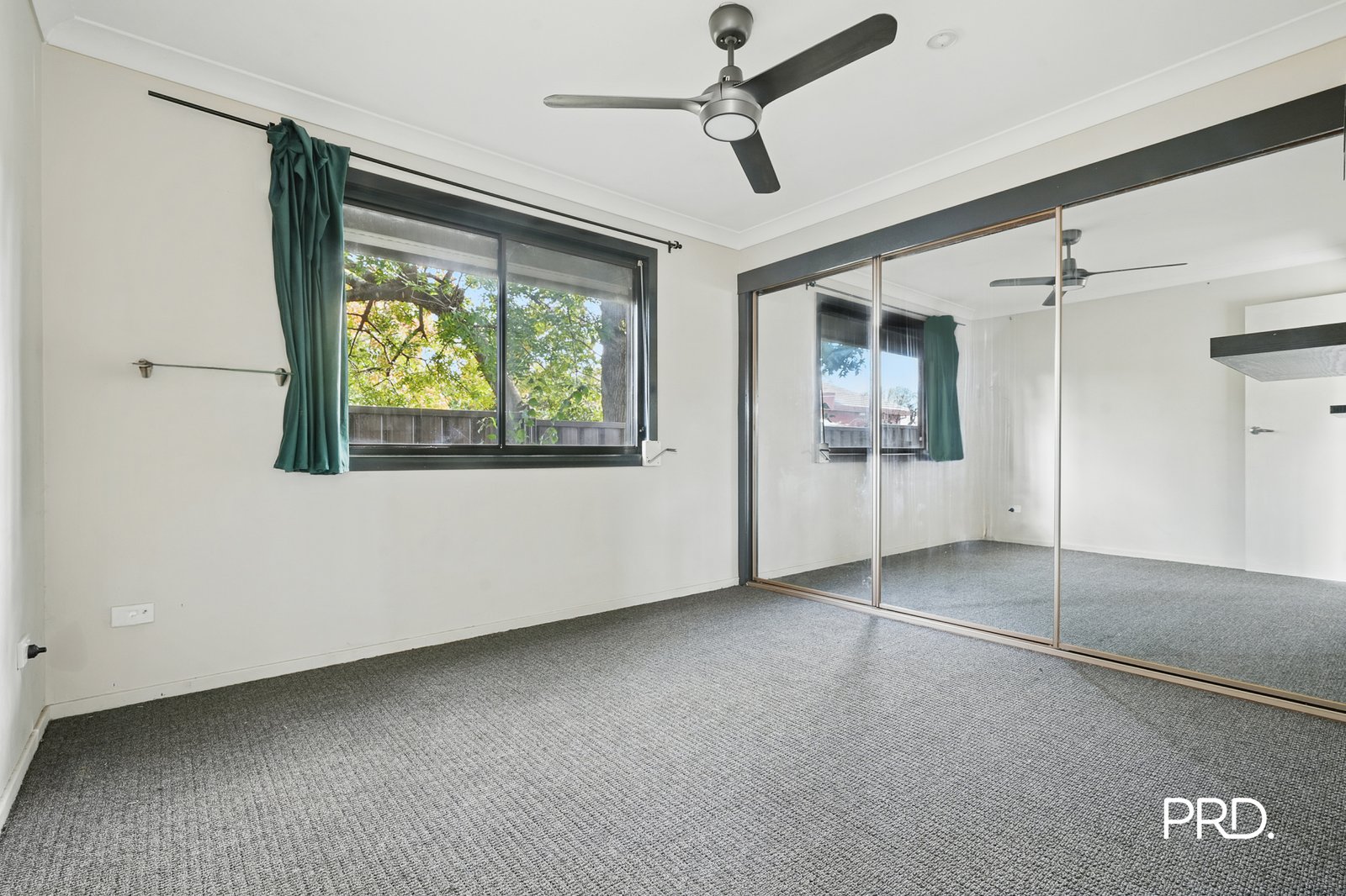 11 Cosgrove Cres  Kingswood 14