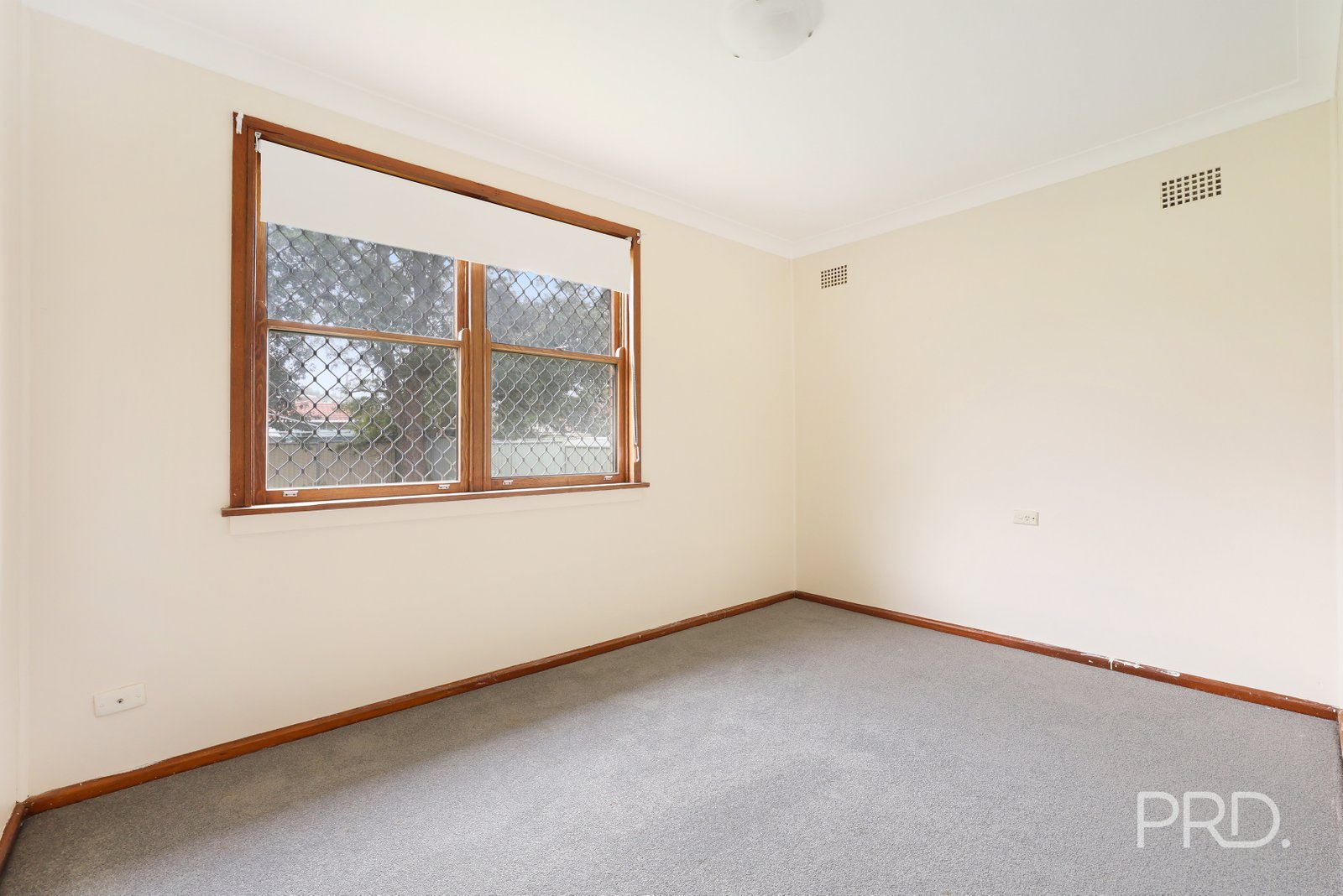 11 Cossa Street TAMWORTH 11