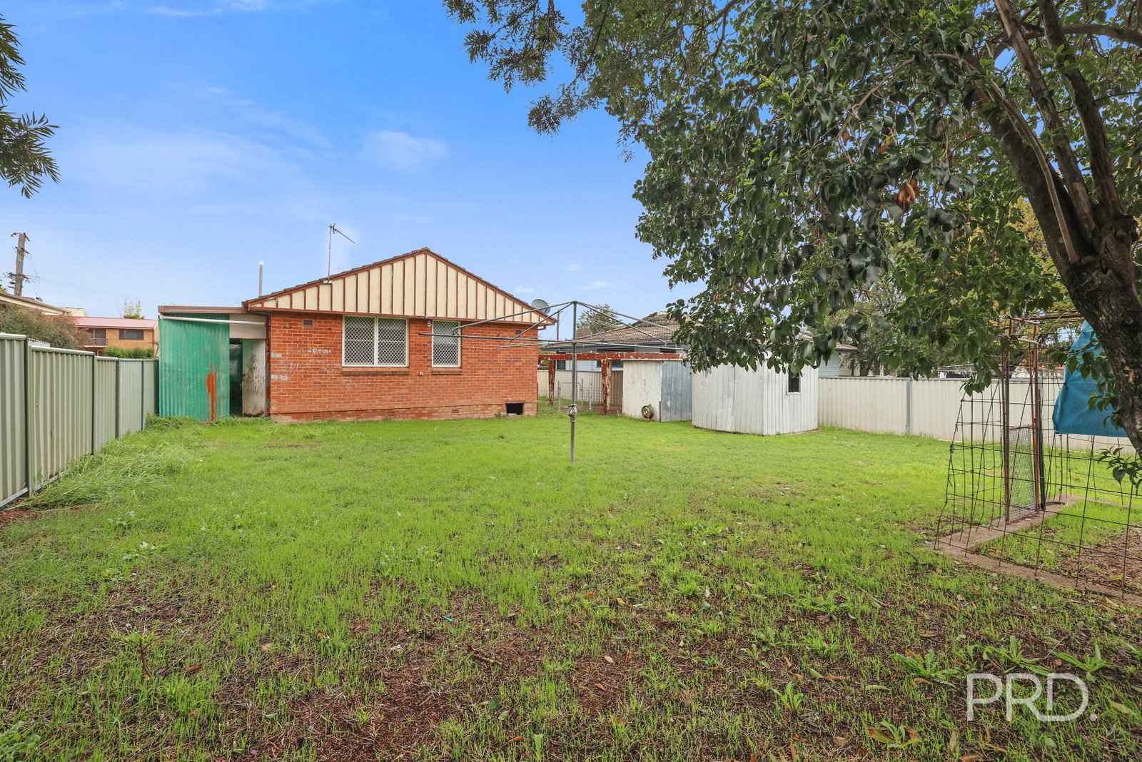 11 Cossa Street TAMWORTH 15