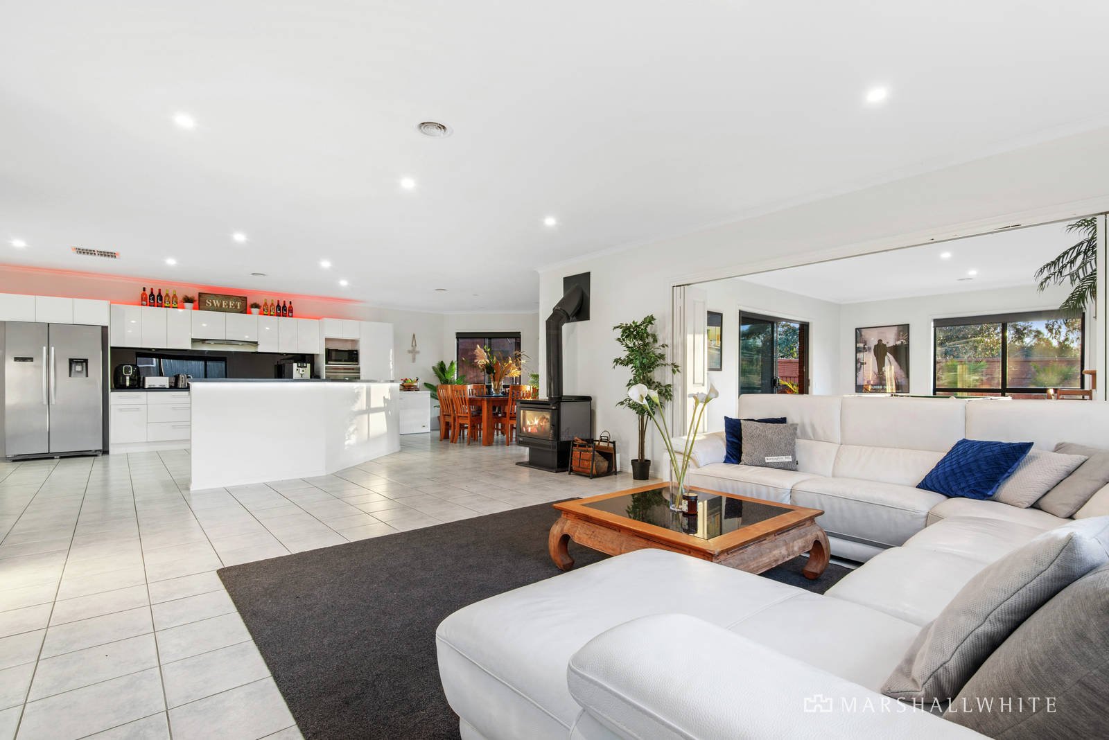 11 Cottage Place, Mornington, VIC