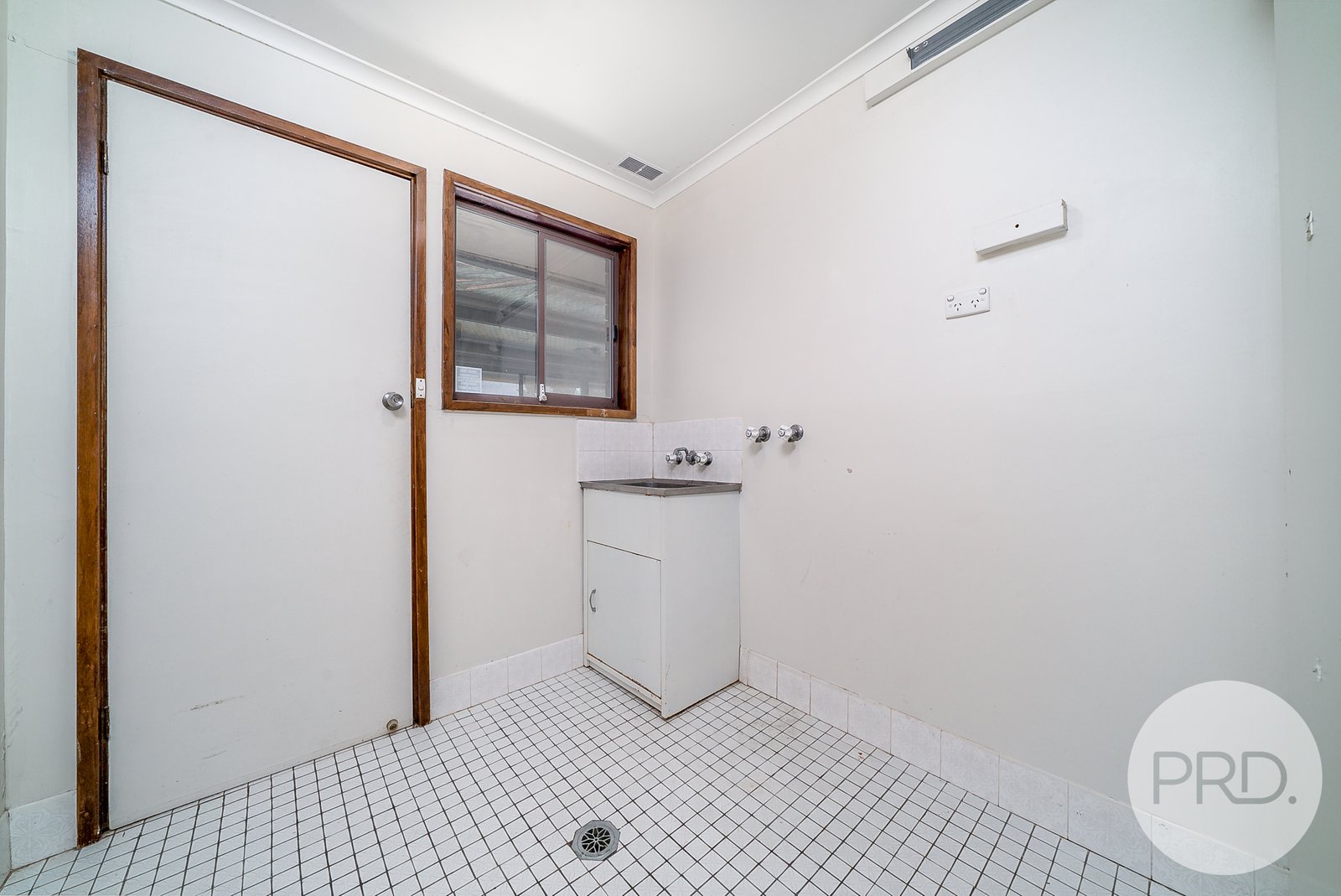 11 Cox Avenue FOREST HILL 10